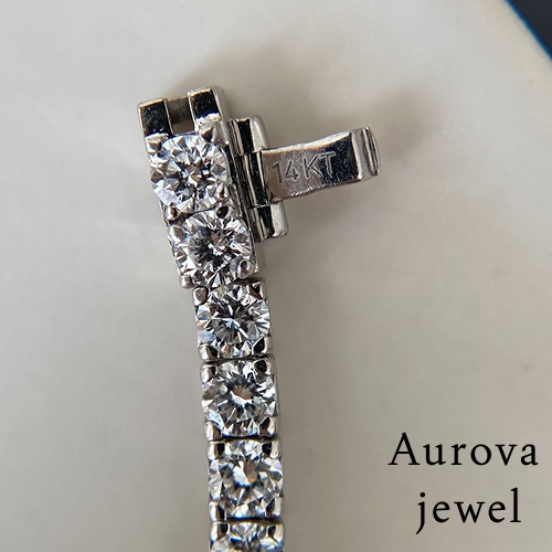 Round Diamond Tennis Bracelet | Classic Luxury Diamond Bracelet