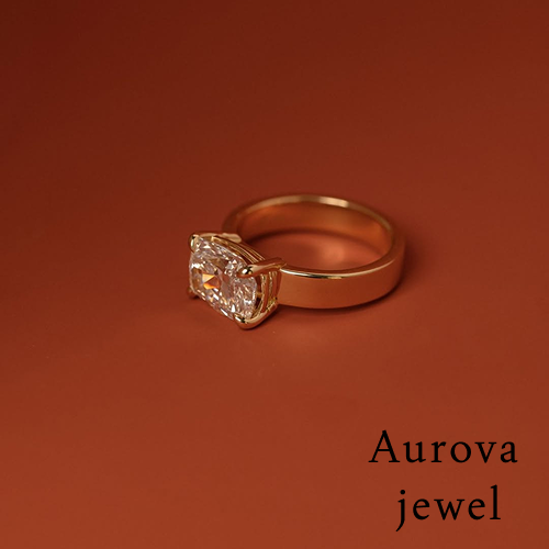 Cushion Cut Solitaire Diamond Ring in 14K Yellow Gold