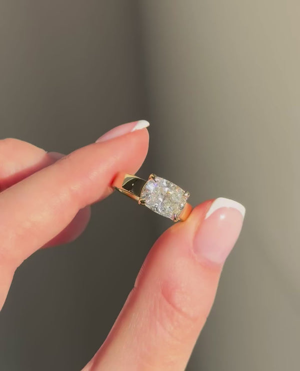 Cushion Cut Solitaire Diamond Ring in 14K Yellow Gold