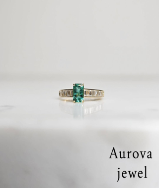 Luxury Green Emerald Cut Lab-Grown Diamond Ring
