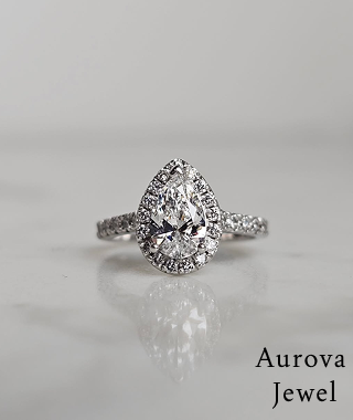 Elegant Pear Halo Ring – Gold Engagement Ring for Women