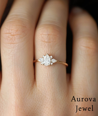 Pear Cut Minimal Engagement Ring 0.70 CT – Gold Ring with Side Accents