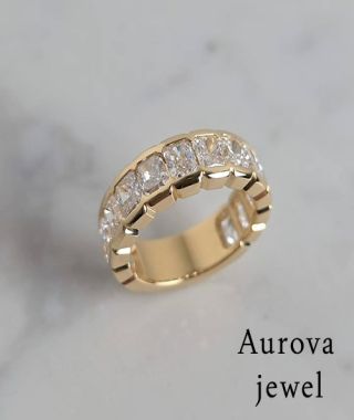 Luxury Emerald Cut Diamond Eternity Band Ring in 14K Yellow Gold – Modern Full Eternity Wedding Band for Women