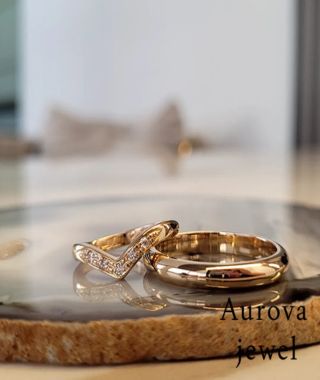Luxury Matching Diamond Wedding Band Set in 14K Rose Gold – Minimalist His and Hers Couple Rings with Pavé Diamond Detail